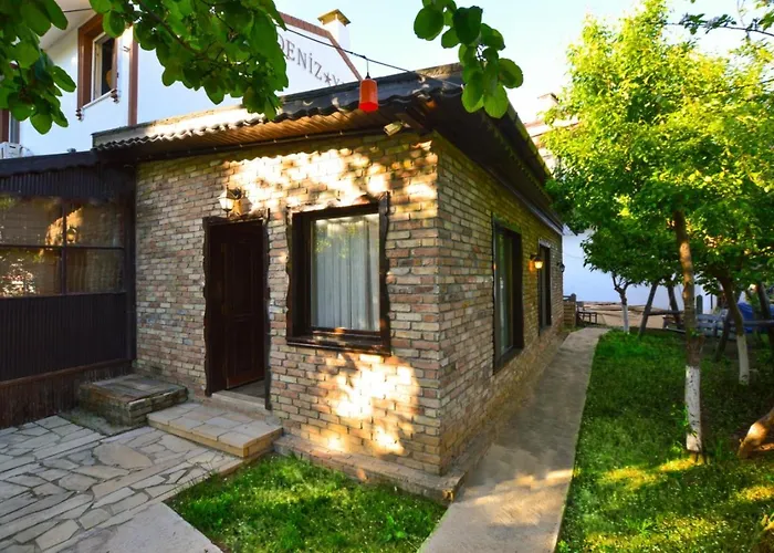 Deniz Yildizi מלון אגווה